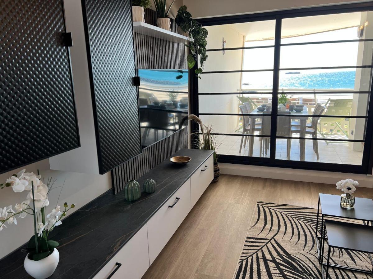 Apartment En Front De Mer, Magnifique 6 Pers. *